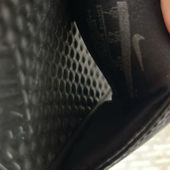 Nike slides size 7 sandals - Picture 4 of 5